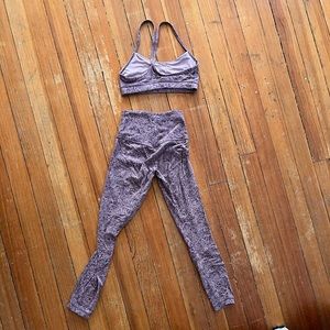 Purple flower design RARE set Lululemon Align / Flow Y Nulu